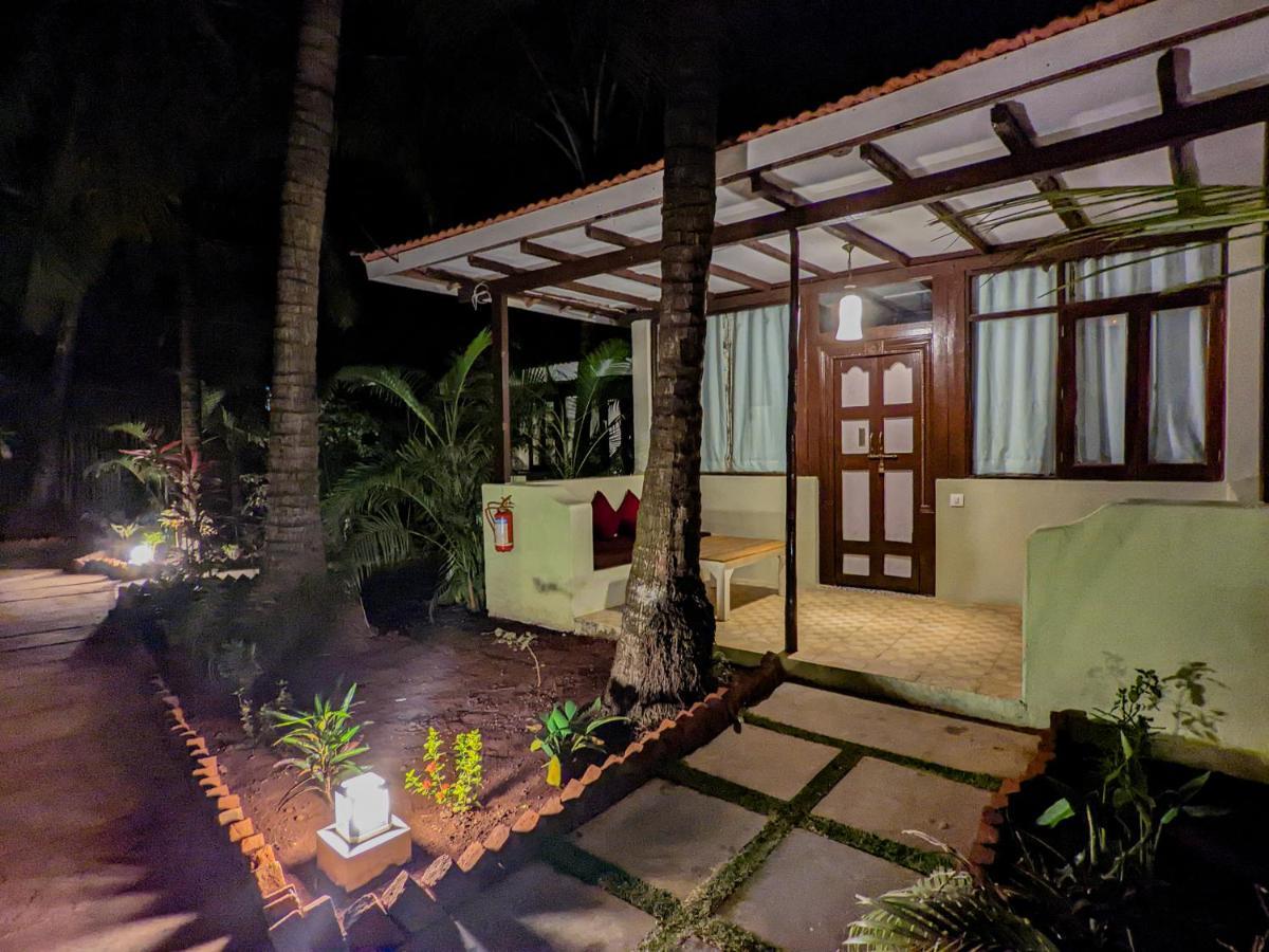 De Soul Sante Beach Resorts Morjim Goa Esterno foto