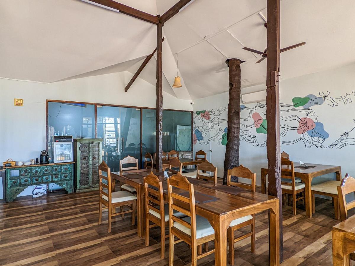 De Soul Sante Beach Resorts Morjim Goa Esterno foto